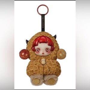 Pop Mart SKULLPANDA You Found Me! Series Pranky Peanut Plush Doll